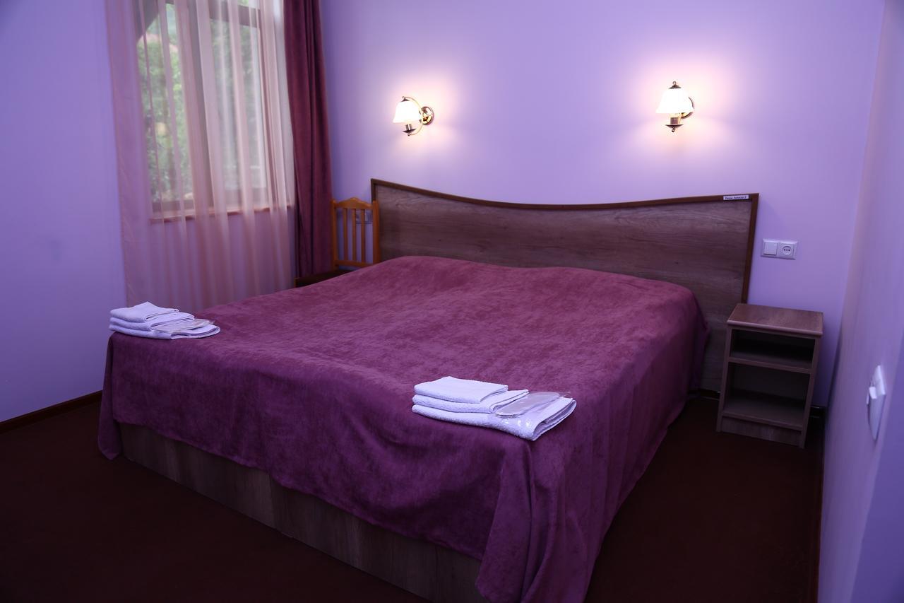 Hotel Mthnadzor Goris Exterior foto